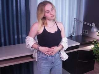 KalynNeuberger nude in hot sex Live chat