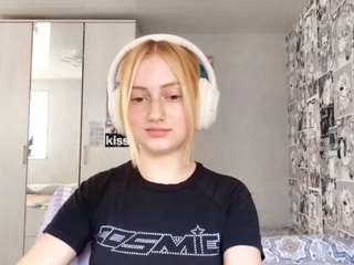 Polyana nude in hot sex Live chat