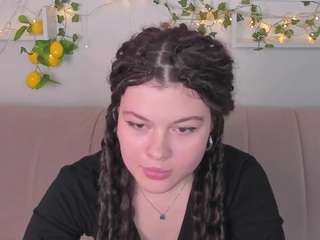 Suzane-Martin nude in hot sex Live chat