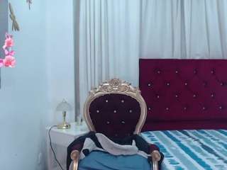 Aisha-Beneth nude in hot sex Live chat
