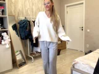 ElissaTerada nude in hot sex Live chat
