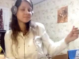 EvelineEmard nude in hot sex Live chat
