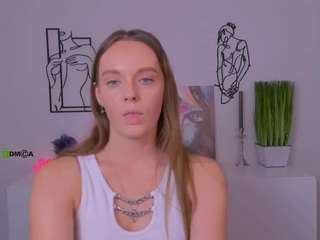 isla-dior nude in hot sex Live chat