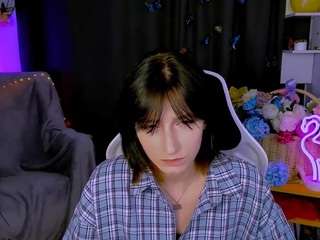 kaira-loo nude in hot sex Live chat
