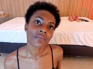 kenyastonee nude in hot sex Live chat