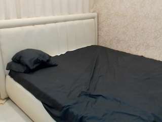 LisaFoxy18 nude in hot sex Live chat