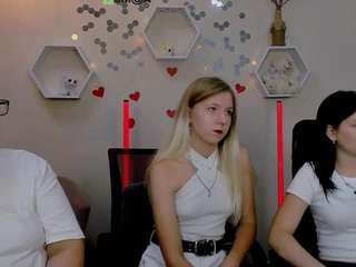 renata-sweety nude in hot sex Live chat