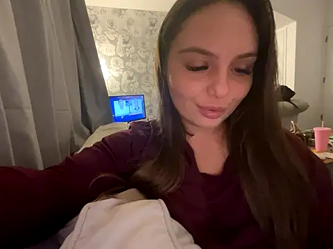 Secretel nude live chat in sexy room