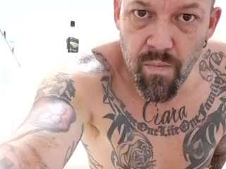 Shannon83 nude in hot sex Live chat