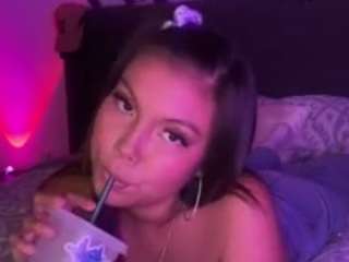 SillyLilly nude in hot sex Live chat