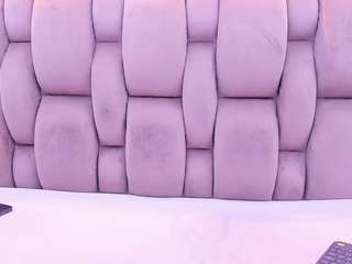 Alysonn-Tovarr nude in hot sex Live chat