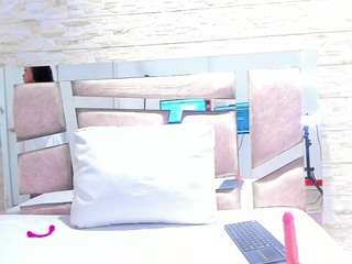 Ammie-Fenne nude in hot sex Live chat