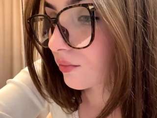 EleanorGonzalez nude in hot sex Live chat