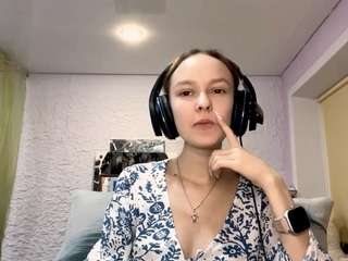 GiannaJones nude in hot sex Live chat