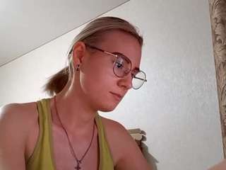 GiannaLopez nude in hot sex Live chat
