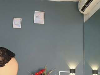 paulina-saruma nude in hot sex Live chat