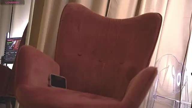 Venelopa nude live chat in sexy room