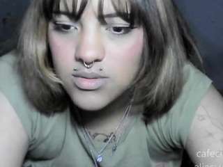 yamuz nude in hot sex Live chat