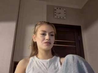 CarieBillingsby nude in hot sex Live chat