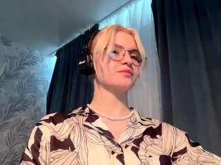 Cindi nude in hot sex Live chat