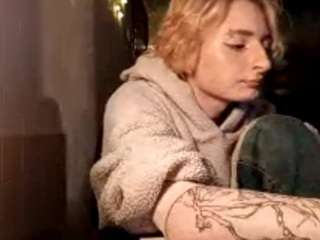 DeirdreDriever nude in hot sex Live chat