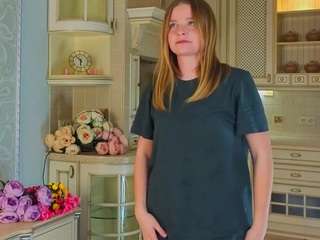 HolliHermez nude in hot sex Live chat