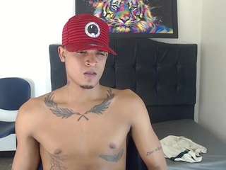 Isascas nude in hot sex Live chat