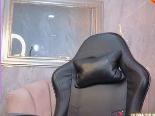 LIATHOT nude in hot sex Live chat
