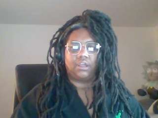 pettyp90 nude in hot sex Live chat