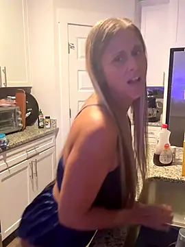 Privateplaymilf nude live chat in sexy room