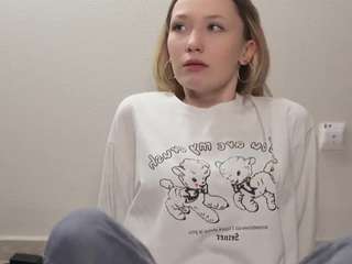 VikiStrehle nude in hot sex Live chat