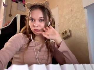 KateLyall nude in hot sex Live chat