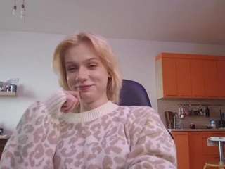 LaylaRusso nude in hot sex Live chat