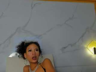 Reshi-Hevss nude in hot sex Live chat