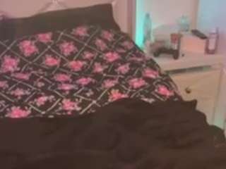 Sasha R nude in hot sex Live chat