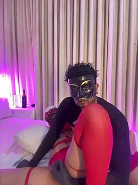 Stefani360 nude live chat in sexy room