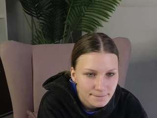 VanesaBreden nude in hot sex Live chat