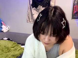 YvoneMiquelon nude in hot sex Live chat
