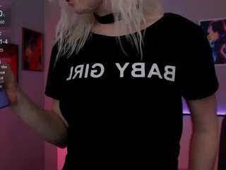 aisha-mell nude in hot sex Live chat