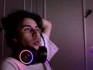 Bastian1xx nude in hot sex Live chat