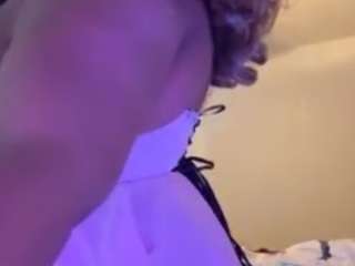 Cookiees nude in hot sex Live chat