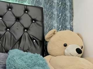 edi-stwix18 nude in hot sex Live chat