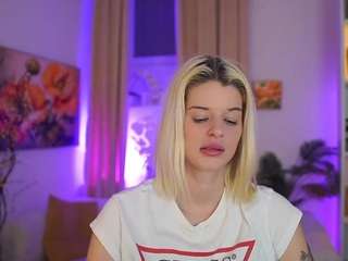 KittyTheCute nude in hot sex Live chat
