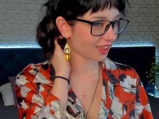 MelinRu nude in hot sex Live chat