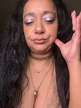 PichyPrettyPussy nude live chat in sexy room
