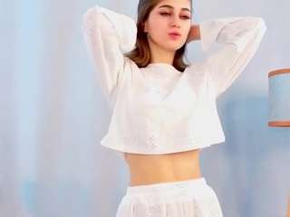 TeneshaBlouir nude in hot sex Live chat