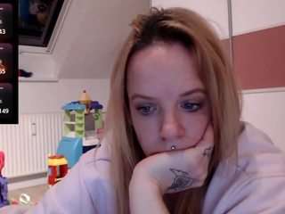 xhotmilf87x nude in hot sex Live chat