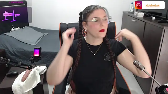 Xxbbtaa nude live chat in sexy room