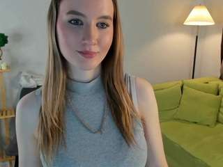 AdrieneSebranek nude in hot sex Live chat