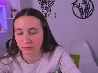 emma-swee nude in hot sex Live chat